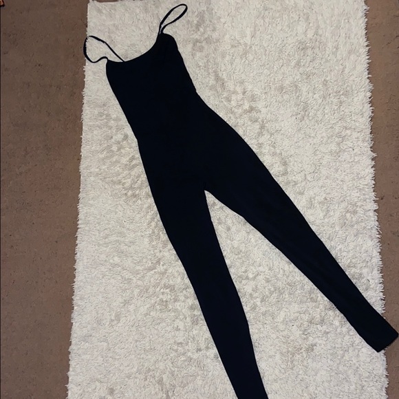 H&M black sexy open Tie back fitted tank jumpsuit - Picture 1 of 5